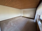 Wohnzimmer - Gepflegtes EFH, Waldrandlage mit Fernblick, in Heimbach, OT Hausen zu verkaufen