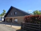 Hausansicht - Großzügiges, modernisiertes und sehr gepflegtes Einfamilienhaus, in ruhiger Lage von Obermaubach