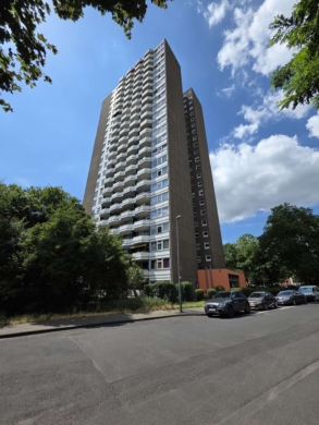 Einzimmerappartement in guter Lage, mit traumhaftem Fernblick., 50969 Köln, Etagenwohnung