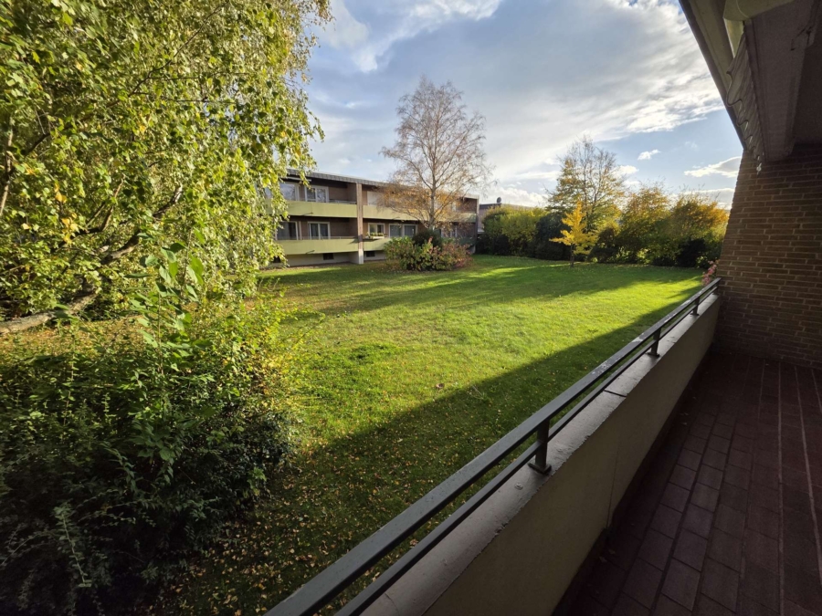 Balkon - Moderne 3 Zimmerwohnung mit 2 Balkonen und Garage, in Düren – Gürzenich zu verkaufen