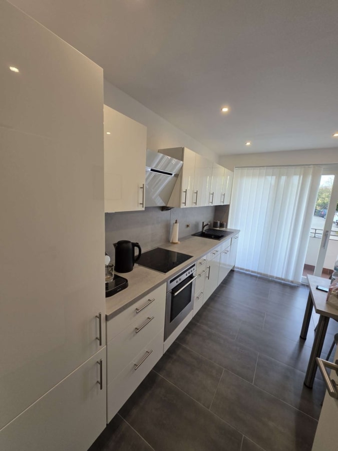 Küche - Moderne 3 Zimmerwohnung mit 2 Balkonen und Garage, in Düren – Gürzenich zu verkaufen