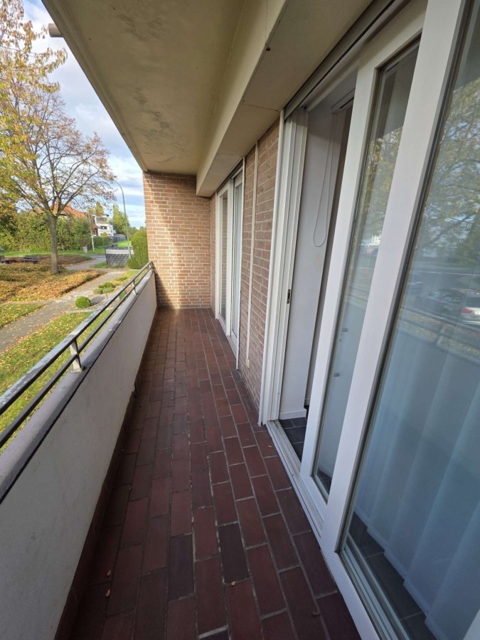 Balkon - Moderne 3 Zimmerwohnung mit 2 Balkonen und Garage, in Düren – Gürzenich zu verkaufen